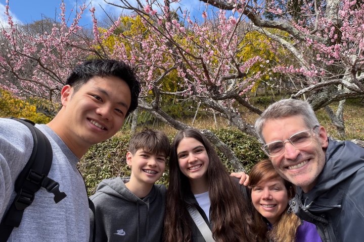 Kobe: 100% Personalized Tour with Local Student Guide