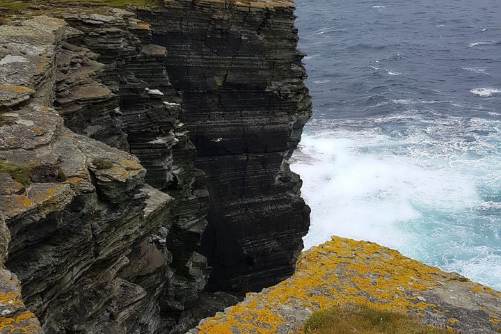 Orkney Ancient Tomb And Coastal Heritage Tour