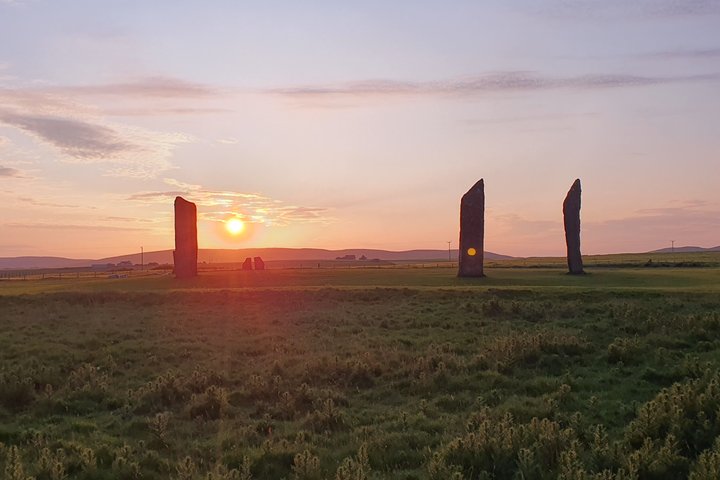 Orkney Ancient Tomb And Coastal Heritage Tour