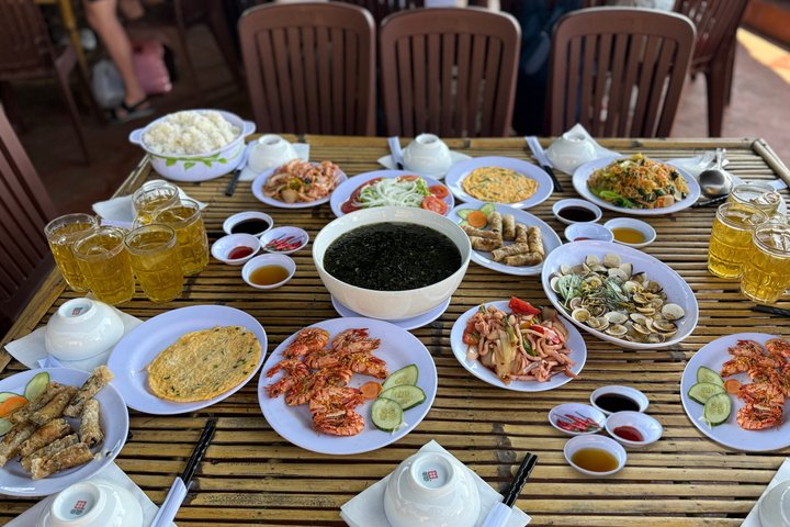 Coral Reef Snorkeling and Floating Bar Party from Nha Trang