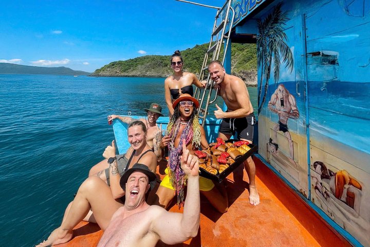 Coral Reef Snorkeling and Floating Bar Party from Nha Trang