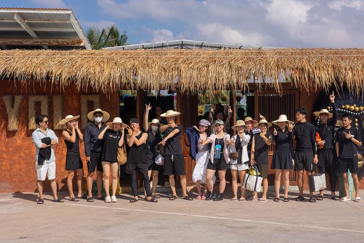 Coral Reef Snorkeling and Floating Bar Party from Nha Trang