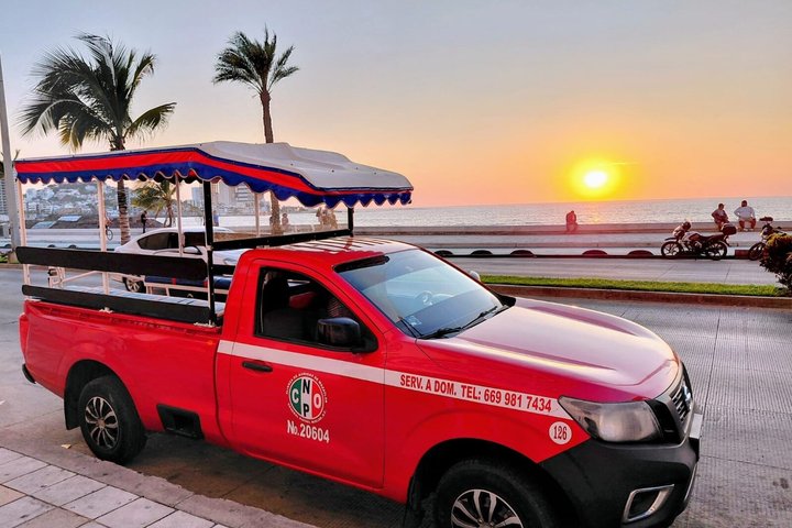 Mazatlán Shared City Tour by Red Truck History and Flavors