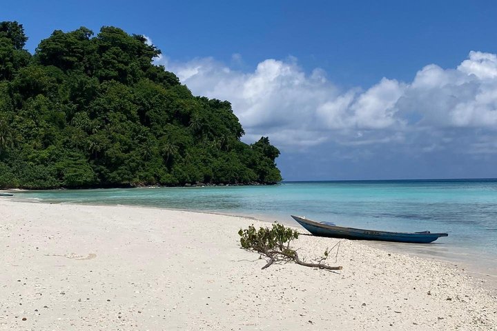 Snorkeling Day Trip Semporna: 3 Locations