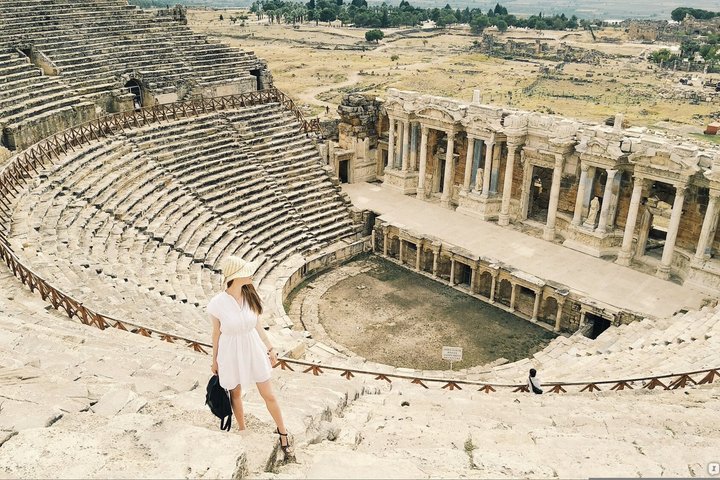 Side Small Group Pamukkale Hot Springs & Hierapolis Tour