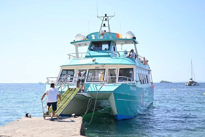 Formentera Round Trip Tour from Playa d'en Bossa