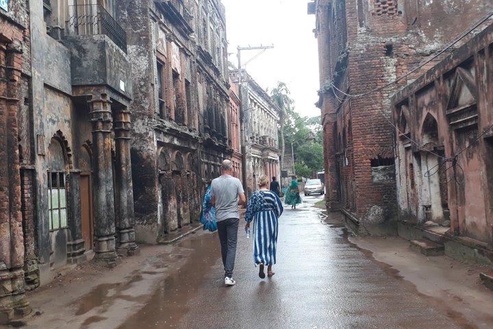 Old Capital Sonargaon Day-Tour from Dhaka City