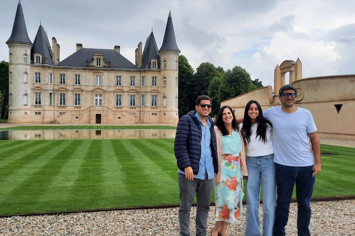Bordeaux Médoc Region Private Wine Lovers Tour with Chateau Visits & Tastings