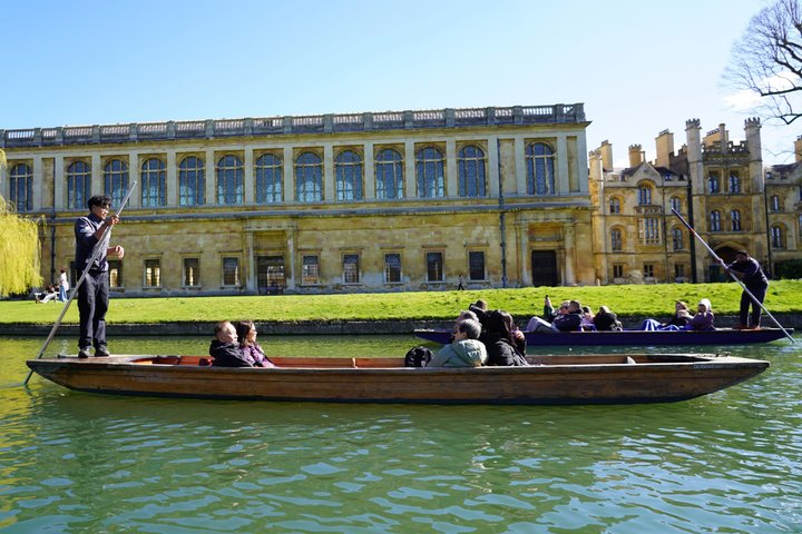 Cambridge Private Punting Tour