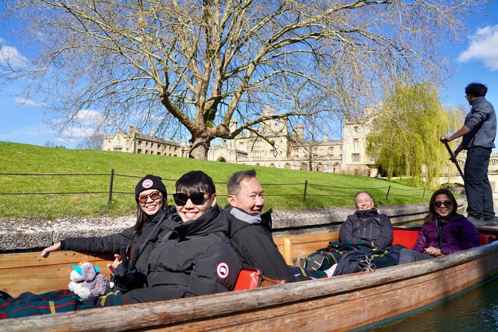 Cambridge Private Punting Tour