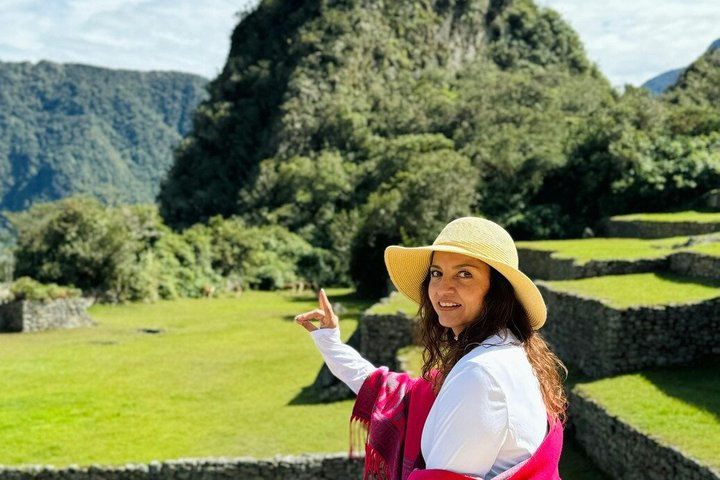 Machu Picchu Circuit 2 Guided Tour
