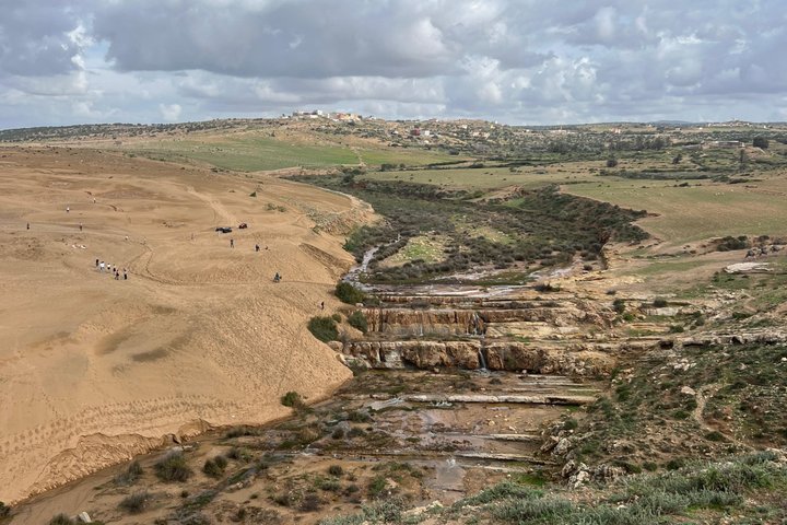 Essaouira Waterfall Hike & Coastal Walk with Tagine, Fishing