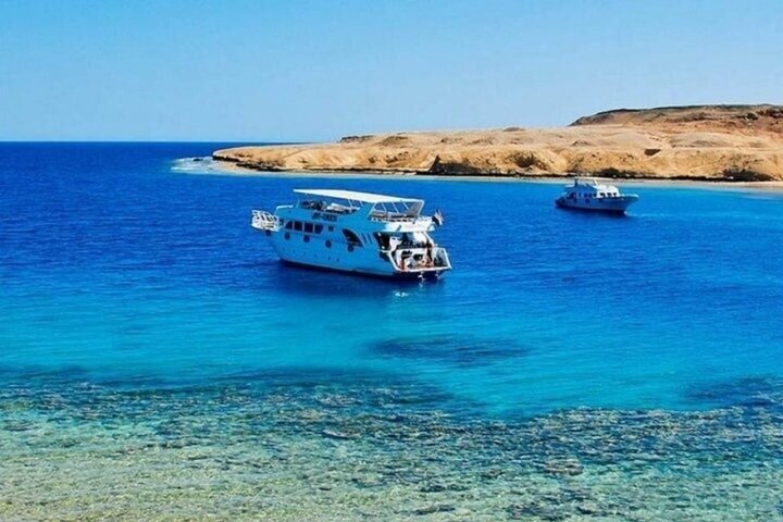 Tiran Island Snorkeling , Diving Cruise & Lunch - Sharm El Sheikh
