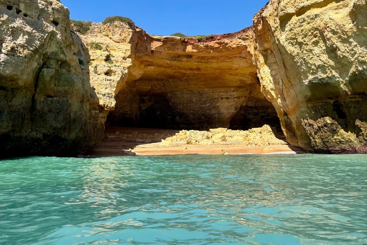 Benagil Kayak Tour: Sea Caves Adventure + 4K GoPro Photos Included