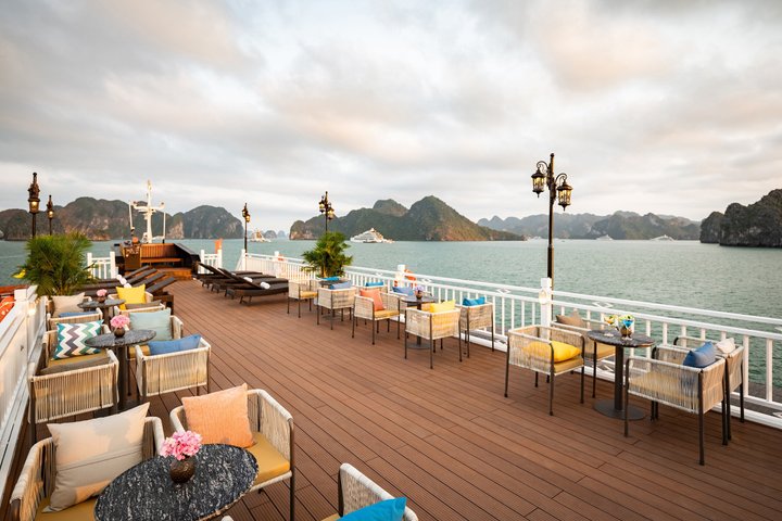 The Best Halong Bay Overnight Cruise– CozyBay Grand-All Inclusive