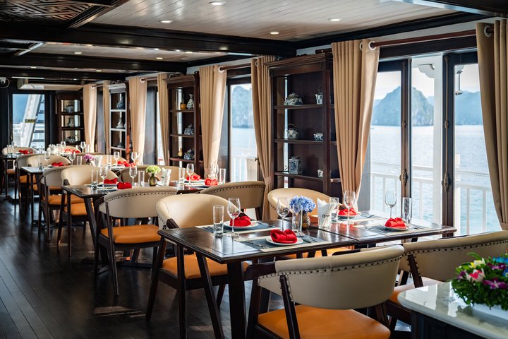 The Best Halong Bay Overnight Cruise– CozyBay Grand-All Inclusive