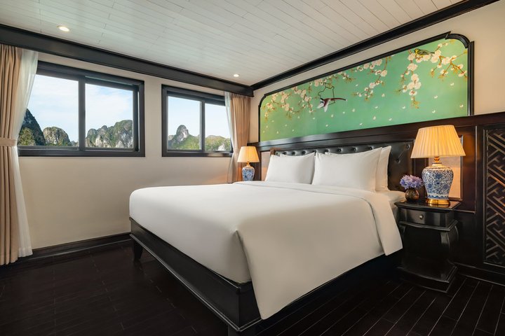 The Best Halong Bay Overnight Cruise– CozyBay Grand-All Inclusive