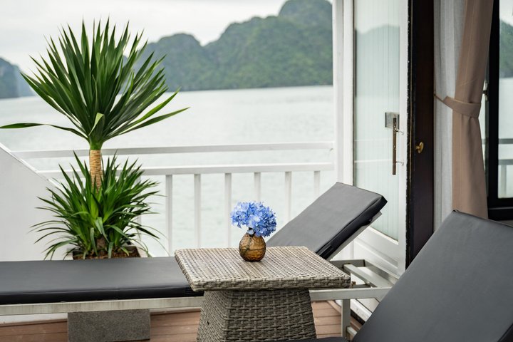 The Best Halong Bay Overnight Cruise– CozyBay Grand-All Inclusive