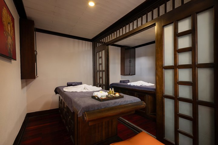 The Best Halong Bay Overnight Cruise– CozyBay Grand-All Inclusive