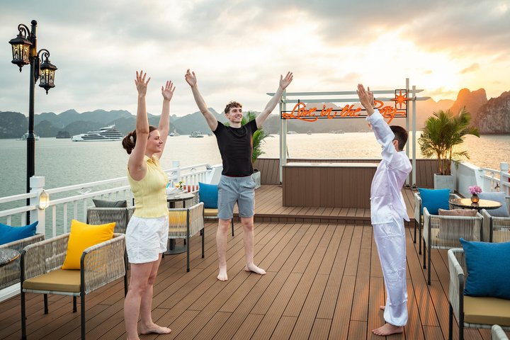 The Best Halong Bay Overnight Cruise– CozyBay Grand-All Inclusive