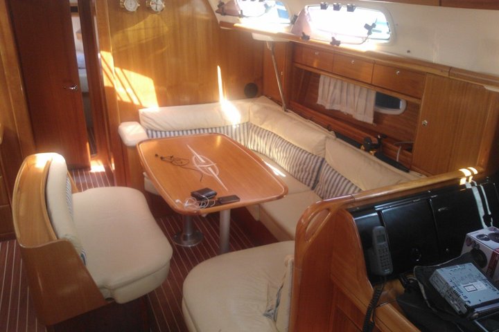 La Maddalena Archipelago Tour by Sailboat from Cannigione