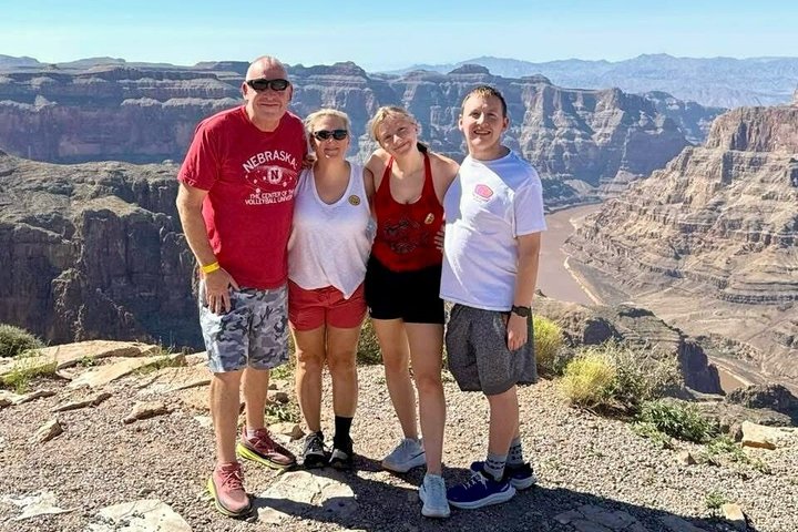 Grand Canyon West, Hoover Dam Stop, Breakfast, Lunch & Skywalk