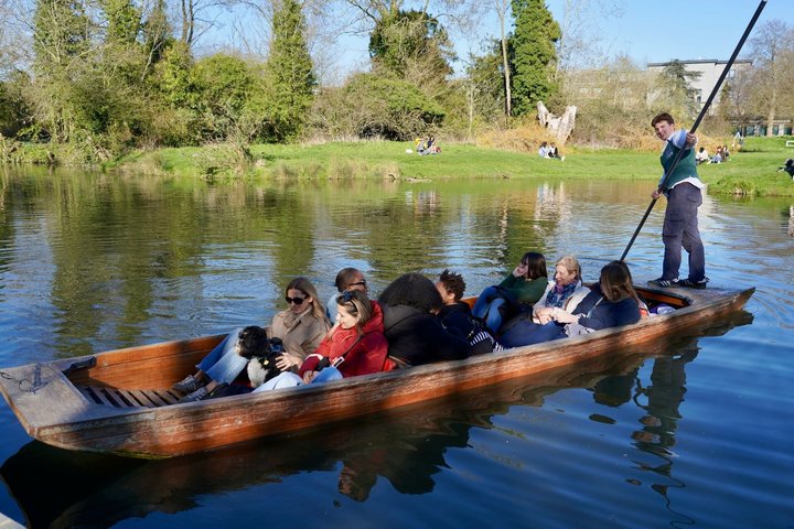 Cambridge Private Punting Tour