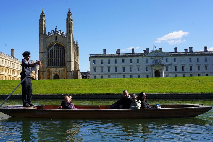 Cambridge Private Punting Tour