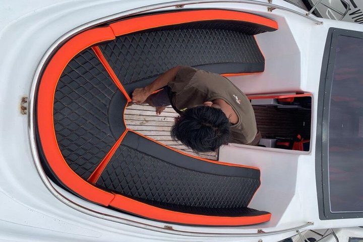 6 Island Speedboat Hopping Tour in Komodo National Park