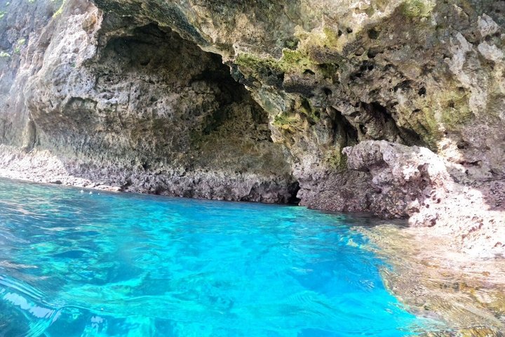 Okinawa Private Snorkeling Tour Blue Cave Hotel pickup available
