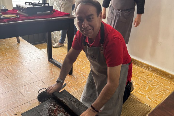 Cooking experience Poblana by Bufon Tours