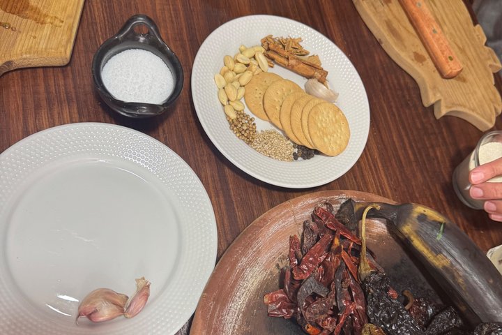 Cooking experience Poblana by Bufon Tours