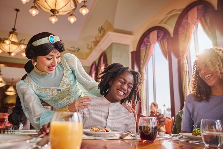 Disneyland® Paris 1-Day/1-Park Admission Ticket