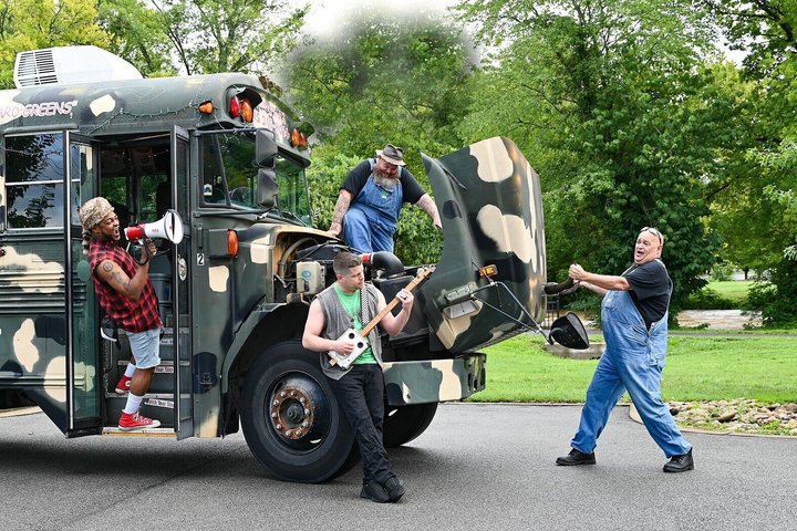 Pigeon Forge Redneck Comedy Bus Tour