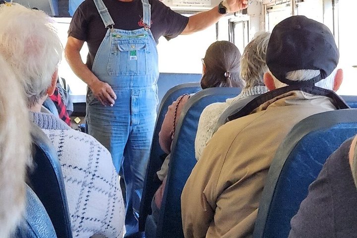 Pigeon Forge Redneck Comedy Bus Tour