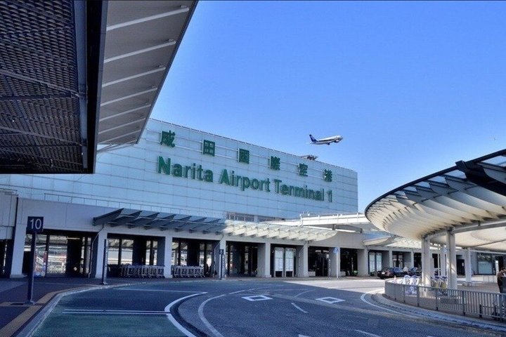 Private Transfers between Narita Airport (NRT) and Haneda (HND)