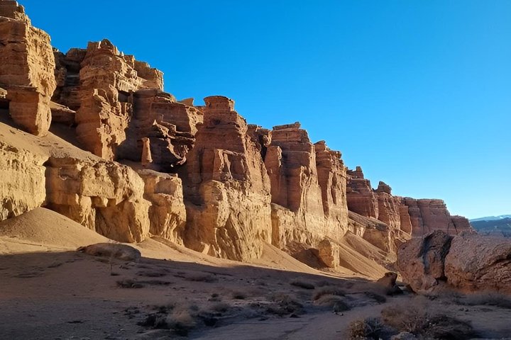 1 Day trip Charyn Canyon Kolsay and Kaindy lakes VIP car