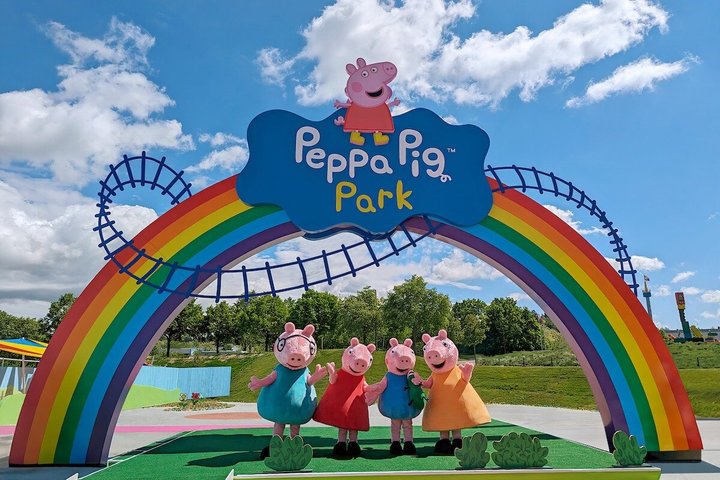 PEPPA PIG Park Günzburg Day Ticket