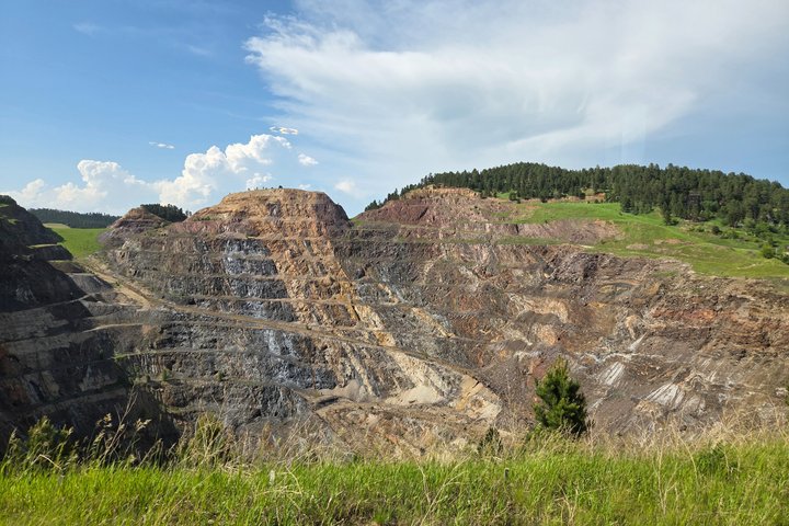 Northern Black Hills - Deadwood, Lead, Spearfish Canyon Tour