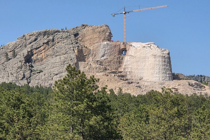 Mt Rushmore, Crazy Horse and Custer State Park Wildlife Loop Tour