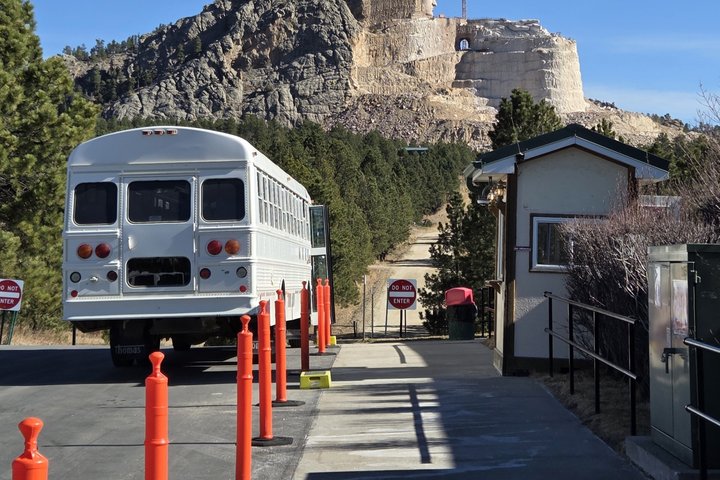 Mt Rushmore, Crazy Horse and Custer State Park Wildlife Loop Tour