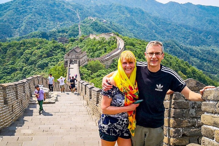 All-inclusive Day Tours: Tiananmen Sq, Forbidden City, Great Wall