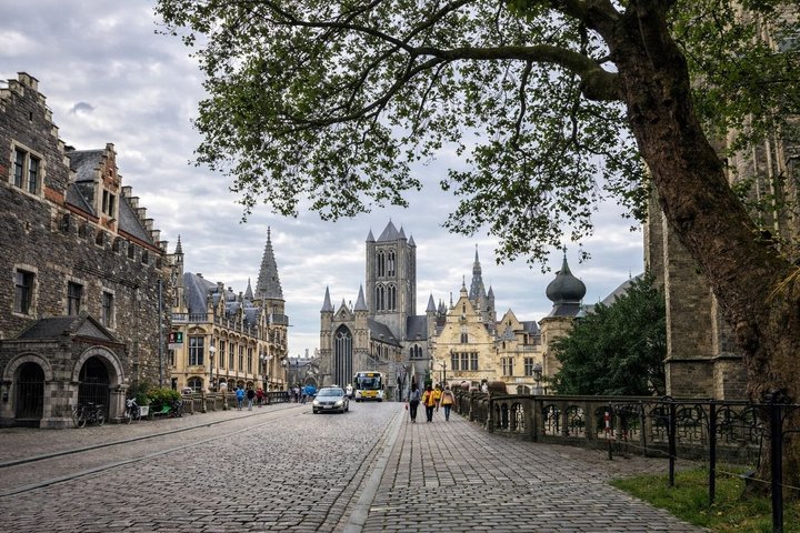 Ghent Walking Tour: Explore Top Sights & Hidden Gems