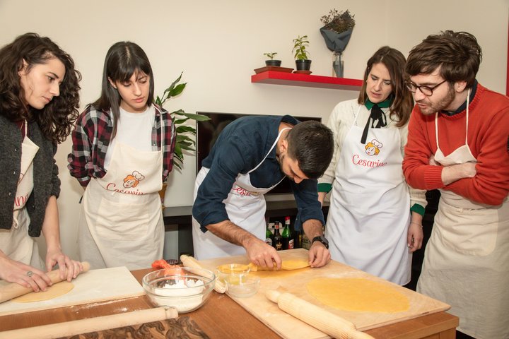 Small group Pasta and Tiramisu class in Aosta by Cesarine