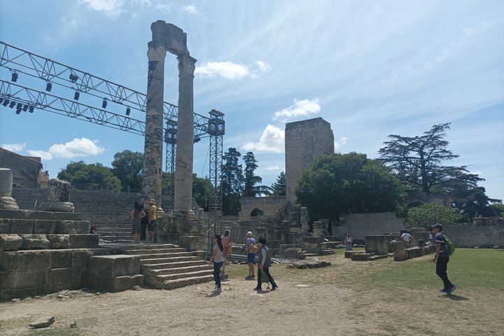 Private Guided Tour of Arles Roman Monuments and Van Gogh Trail