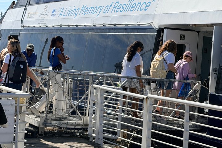 Robben Island Tour from Cape Town: Pre-Booked Ticket & Transfers