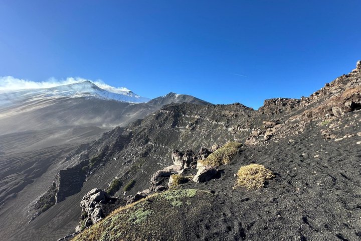 Etna and Wine an experience between nature and aromas with taste.