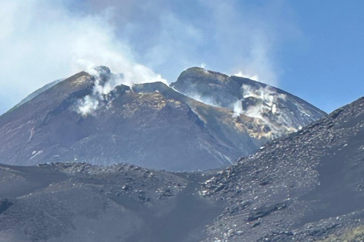 Etna and Wine an experience between nature and aromas with taste.