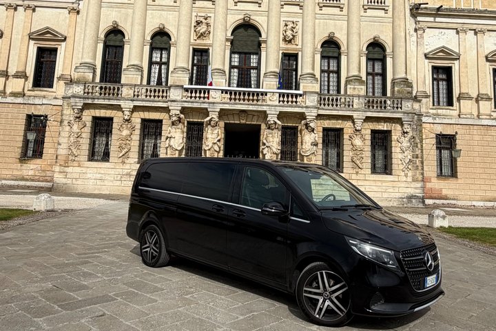 Transfer Venice to Ravenna Port or Ravenna Port to Venice