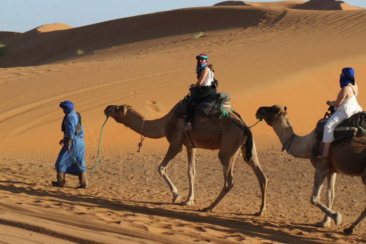 Merzouga: Private Camel Ride for Sunset in the Desert